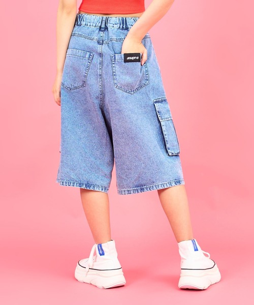 ANAP GiRL(アナップガール)の「ANAPR+S カーゴデニムハーフパンツ【ユニセックス】(デニムパンツ・キッズ・ブルー/ライトブルー・M/S/XS)」の11枚目の写真