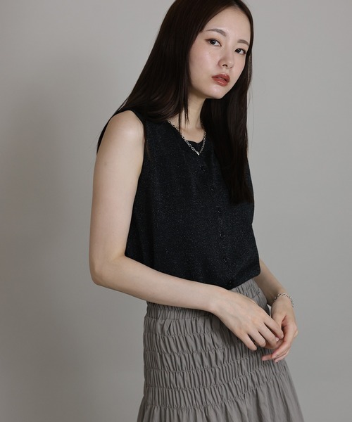 J by blue(ジェイバイブルー)の「ラメニットベスト(ベスト・レディース・ピンク/ベージュ/ブラック・MEDIUM)」の18枚目の写真