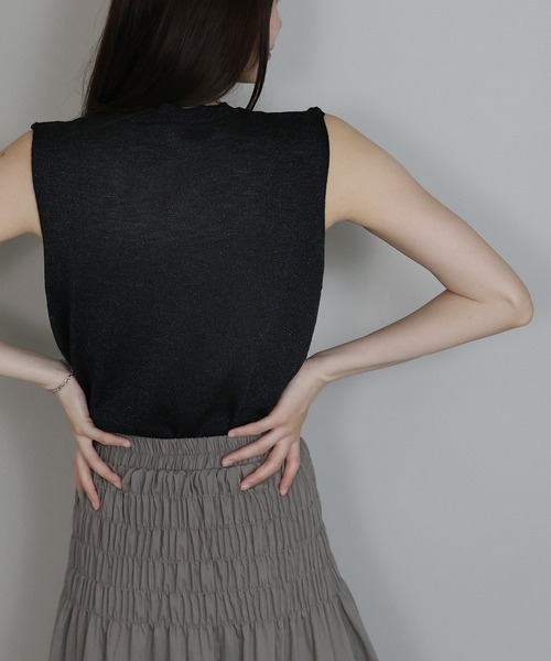 J by blue(ジェイバイブルー)の「ラメニットベスト(ベスト・レディース・ピンク/ベージュ/ブラック・MEDIUM)」の20枚目の写真