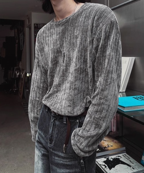 NOWLE(ノウル)の「【NOWLE】ベルベット ラウンドネック ロングスリーブ Tシャツ(Tシャツ/カットソー・メンズ・グレー/オフホワイト・LARGE/X-LARGE/MEDIUM)」の1枚目の写真