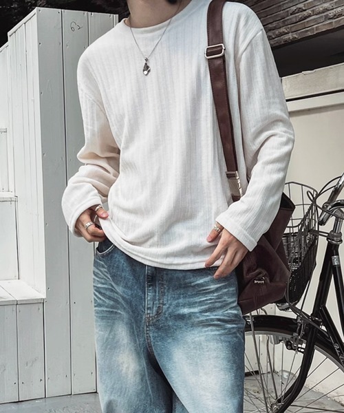 NOWLE(ノウル)の「【NOWLE】ベルベット ラウンドネック ロングスリーブ Tシャツ(Tシャツ/カットソー・メンズ・グレー/オフホワイト・LARGE/X-LARGE/MEDIUM)」の2枚目の写真