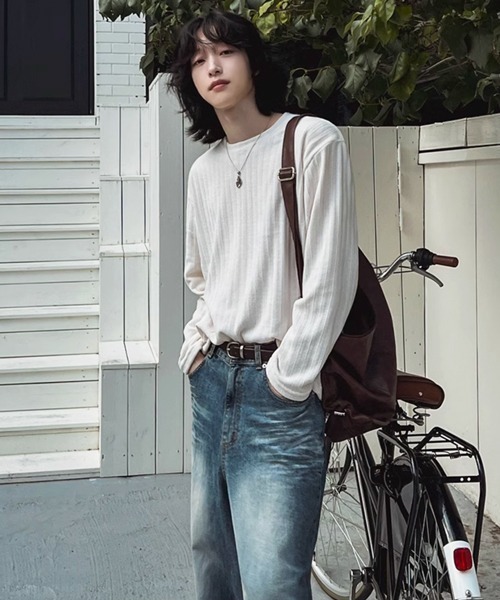 NOWLE(ノウル)の「【NOWLE】ベルベット ラウンドネック ロングスリーブ Tシャツ(Tシャツ/カットソー・メンズ・グレー/オフホワイト・LARGE/X-LARGE/MEDIUM)」の3枚目の写真