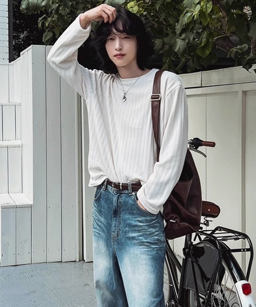 NOWLE(ノウル)の「【NOWLE】ベルベット ラウンドネック ロングスリーブ Tシャツ(Tシャツ/カットソー・メンズ・グレー/オフホワイト・LARGE/X-LARGE/MEDIUM)」の6枚目の写真