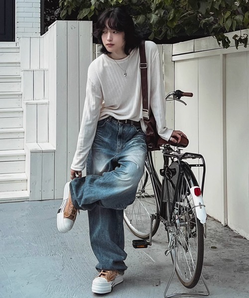 NOWLE(ノウル)の「【NOWLE】ベルベット ラウンドネック ロングスリーブ Tシャツ(Tシャツ/カットソー・メンズ・グレー/オフホワイト・LARGE/X-LARGE/MEDIUM)」の9枚目の写真
