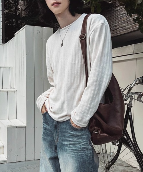 NOWLE(ノウル)の「【NOWLE】ベルベット ラウンドネック ロングスリーブ Tシャツ(Tシャツ/カットソー・メンズ・グレー/オフホワイト・LARGE/X-LARGE/MEDIUM)」の10枚目の写真