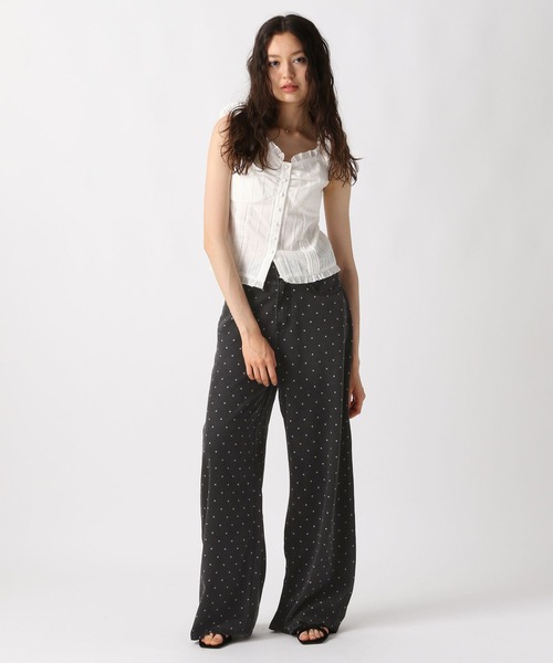 FOREVER 21（フォーエバー トゥエンティーワン）の「【2025SS】ドット柄デニムパンツ（デニムパンツ・レディース・ブルー/ブラック・SMALL/MEDIUM）」の11枚目の写真