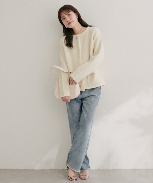 natural couture（ナチュラルクチュール）の「【WEB限定】ふわもっちりニットジャケット（ノーカラージャケット・レディース・オフホワイト/チャコールグレー/ベージュ/ネイビー・FREE）」の7枚目の写真