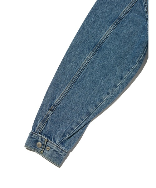 Levi's(リーバイス)の「Levi's/リーバイス TWISTED トラッカージャケット(デニムジャケット・メンズ・ダークインディゴブルー/インディゴブルー・XL/L/M/S)」の8枚目の写真