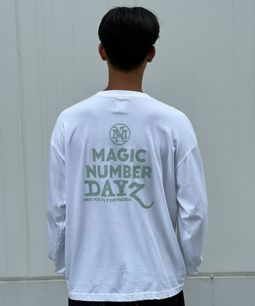 MAGIC NUMBER(マジック ナンバー)の「【MAGIC NUMBER】 STOCKDAYZ US COTTON L/S T-SHIRT(Tシャツ/カットソー・メンズ・ブラック/セージグリーン/ホワイト・X-LARGE/LARGE/MEDIUM)」の1枚目の写真