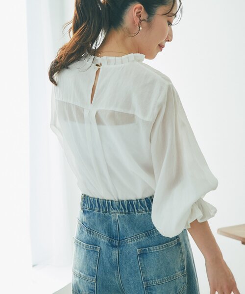 La boutique BonBon(ラブティックボンボン)の「【お上品映え】キャンディスリーブセミシアーブラウス(シャツ/ブラウス・レディース・ホワイト/ピンク・FREE)」の4枚目の写真