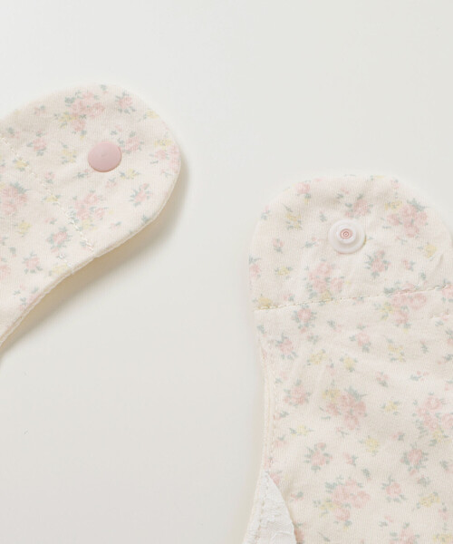 SLAP SLIP BABY（スラップスリップベビー）の「【お揃い】もくもくスカラップリボンがいっぱいレース襟スタイベビー（スタイ/よだれかけ・キッズ・ピンク系その他/ホワイト系その他2・FREE）」の12枚目の写真