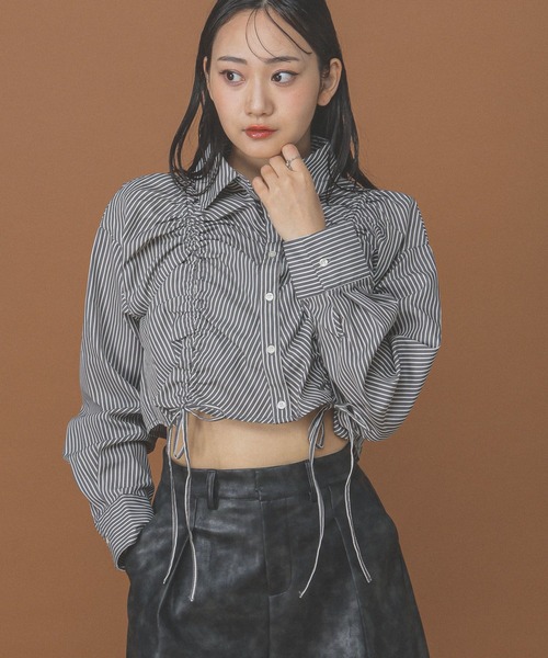 3.3 Field Trip （3.3フィールドトリップ）の「3.3 Field Trip／シャーリング長袖シャツ（シャツ/ブラウス・レディース・その他1/オフホワイト/サックスブルー・FREE）」の2枚目の写真