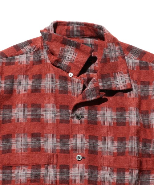 BEAMS PLUS（ビームスプラス）の「ブラッシュド サテン チェック オープンカラー シャツ（シャツ/ブラウス・メンズ・ブラック/レッド・S/M/L/XL）」の13枚目の写真