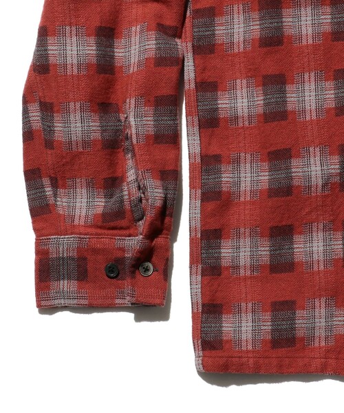 BEAMS PLUS（ビームスプラス）の「ブラッシュド サテン チェック オープンカラー シャツ（シャツ/ブラウス・メンズ・ブラック/レッド・S/M/L/XL）」の22枚目の写真