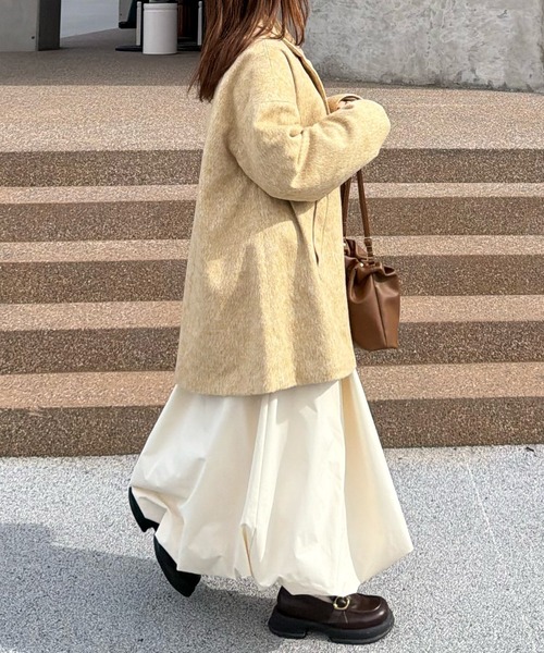 OLUN(オルン)の「long balloon skirt/ロングバルーンスカート(スカート・レディース・ブラック/アイボリー・SMALL/MEDIUM)」の7枚目の写真