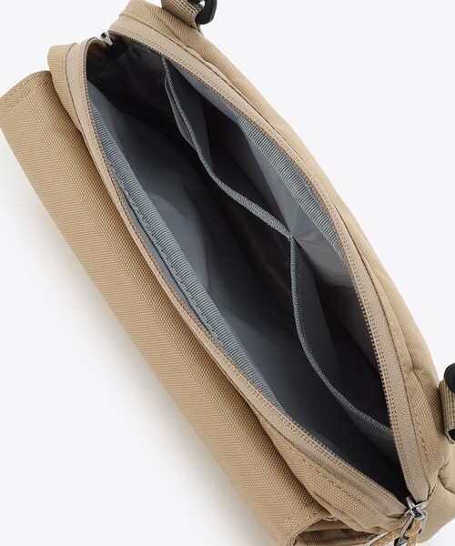 Columbia（コロンビア）の「Columbia/ プライスストリームショルダーウォレット /コロンビア（ショルダーバッグ・レディース・ブラック/ブルーグリーン/ベージュ/パープル/ホワイト・ONE SIZE）」の15枚目の写真