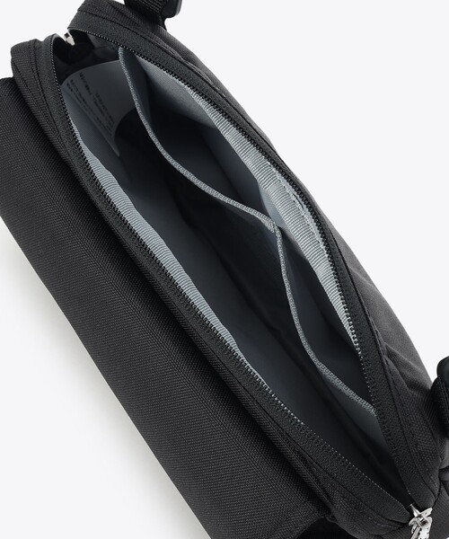 Columbia（コロンビア）の「Columbia/ プライスストリームショルダーウォレット /コロンビア（ショルダーバッグ・レディース・ブラック/ブルーグリーン/ベージュ/パープル/ホワイト・ONE SIZE）」の19枚目の写真