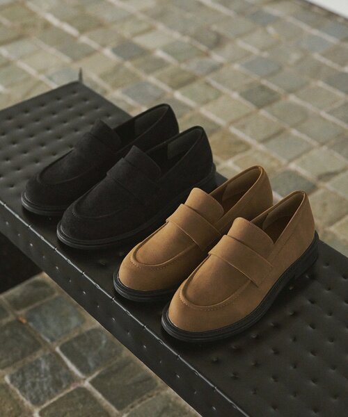CAPRICIEUX LE'MAGE（カプリシューレマージュ）の「スエードローファー（ローファー・レディース・ブラック/ベージュ・38/36/37）」の6枚目の写真