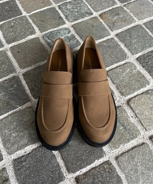 CAPRICIEUX LE'MAGE（カプリシューレマージュ）の「スエードローファー（ローファー・レディース・ブラック/ベージュ・38/36/37）」の11枚目の写真