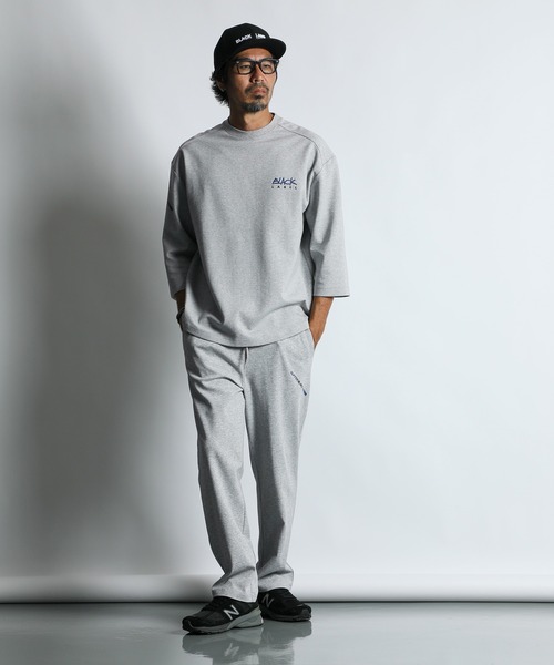 The DUFFER of ST.GEORGE(ザダファーオブセントジョージ)の「〔BLACK LABEL〕SORONA PONTE ROUND HEM 3Q TEE:セットアップ ポンチ素材 ラウンドヘム 7分袖Tシャツ(Tシャツ/カットソー・メンズ・ブラック/ホワイト/ライトグレー・X-LARGE/LARGE/MEDIUM)」の11枚目の写真