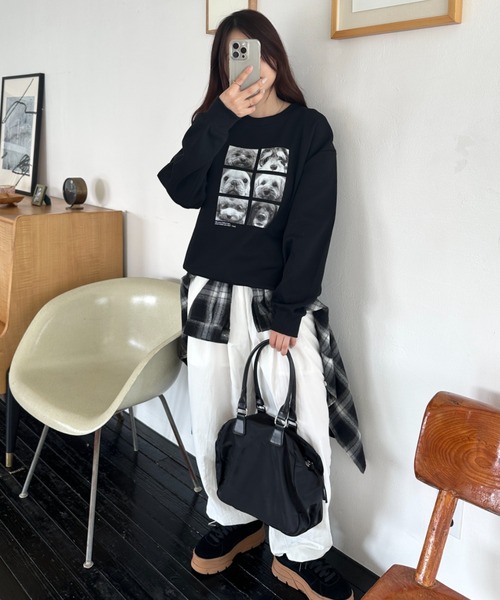 MYMOOD.（マイムード）の「Dogフォトスウェット 犬アニマルフォトオーバースウェット（スウェット・レディース・ブラック/グレー/ブラウン/ライトグレー・FREE）」の9枚目の写真