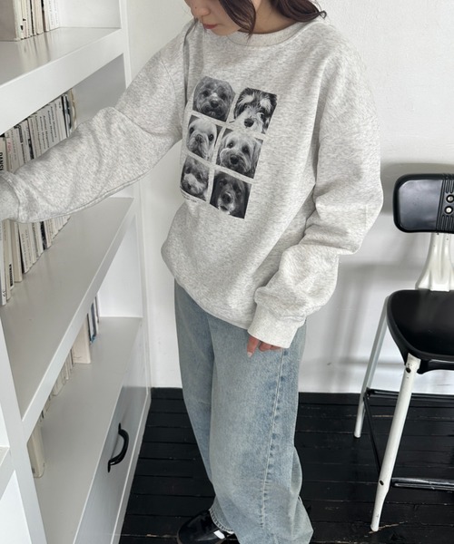 MYMOOD.（マイムード）の「Dogフォトスウェット 犬アニマルフォトオーバースウェット（スウェット・レディース・ブラック/グレー/ブラウン/ライトグレー・FREE）」の18枚目の写真