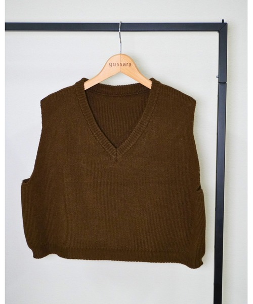 gossara（ゴサラ）の「バルキーニットベスト（ベスト・レディース・モカ/グレー/ベージュ・FREE）」の17枚目の写真