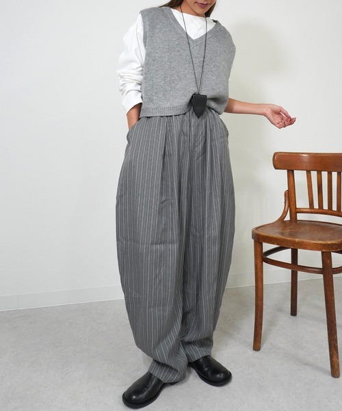 gossara（ゴサラ）の「バルキーニットベスト（ベスト・レディース・モカ/グレー/ベージュ・FREE）」の11枚目の写真