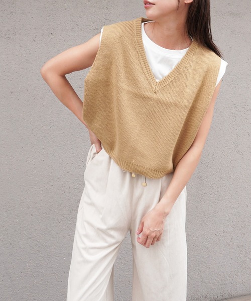 gossara（ゴサラ）の「バルキーニットベスト（ベスト・レディース・モカ/グレー/ベージュ・FREE）」の4枚目の写真