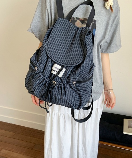 gossip！ロサンゼルス（ゴシップロサンゼルス）の「Y2K  レトロ チェック柄マルチポケットリュック 【A4収納可能】（バックパック/リュック・レディース・チェック/ブラック・FREE）」の16枚目の写真