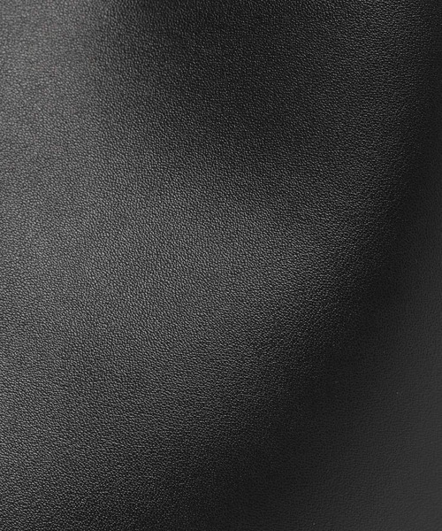 LEPSIM(レプシィム)の「アジャストベルトバッグ 595115(ショルダーバッグ・レディース・シルバー/ブラック/モカ・ONE SIZE)」の17枚目の写真