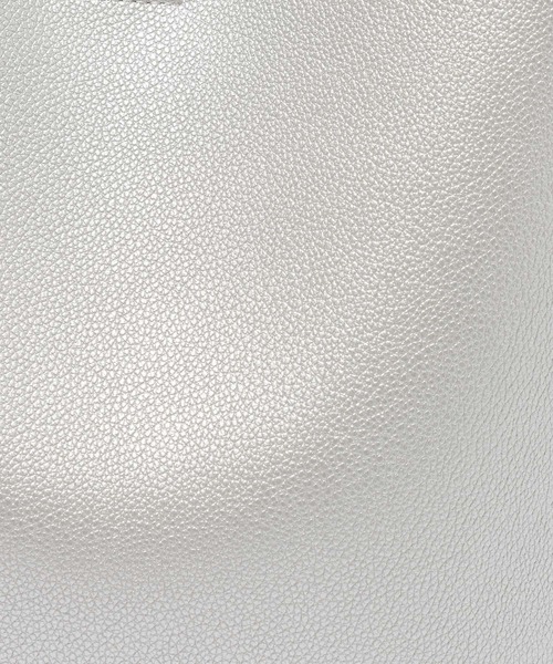 LEPSIM(レプシィム)の「アジャストベルトバッグ 595115(ショルダーバッグ・レディース・シルバー/ブラック/モカ・ONE SIZE)」の18枚目の写真