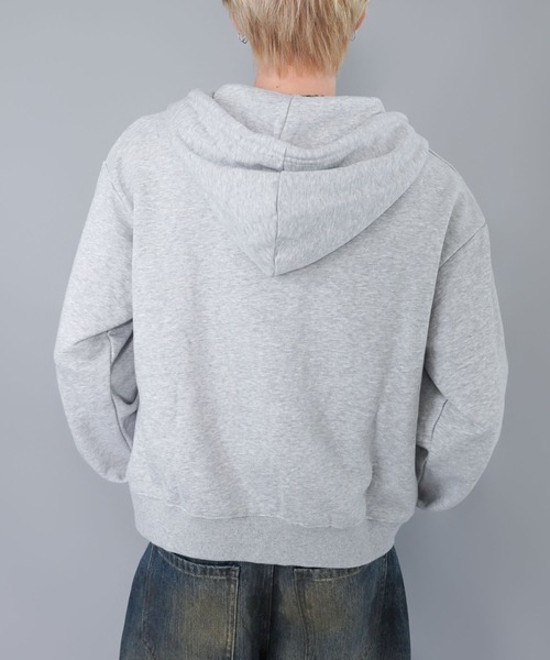 SPINNS（スピンズ）の「短丈ダブルジップパーカー/プレーン/無地/カモフラージュ/ショート丈（パーカー・メンズ・ブラック系その他/杢グレー/グレー系その他/ピンク系その他/ウッドランド・ONESIZE）」の19枚目の写真