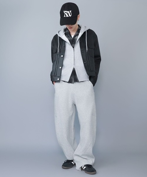 SPINNS（スピンズ）の「短丈ダブルジップパーカー/プレーン/無地/カモフラージュ/ショート丈（パーカー・メンズ・ブラック系その他/杢グレー/グレー系その他/ピンク系その他/ウッドランド・ONESIZE）」の9枚目の写真