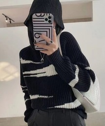 ざっくりサイズ感が可愛いニット
