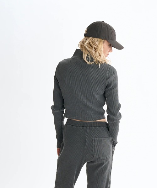 ELEMENT(エレメント)の「ELEMENT レディース TIGHT RIB FULL ZIP W スウェットジャケット 【2025年秋冬モデル】/エレメントショート丈ダブルジップスウェットトップス(カーディガン/ボレロ・レディース・ブラック/ブラック系その他/ホワイト系その他・MEDIUM)」の10枚目の写真