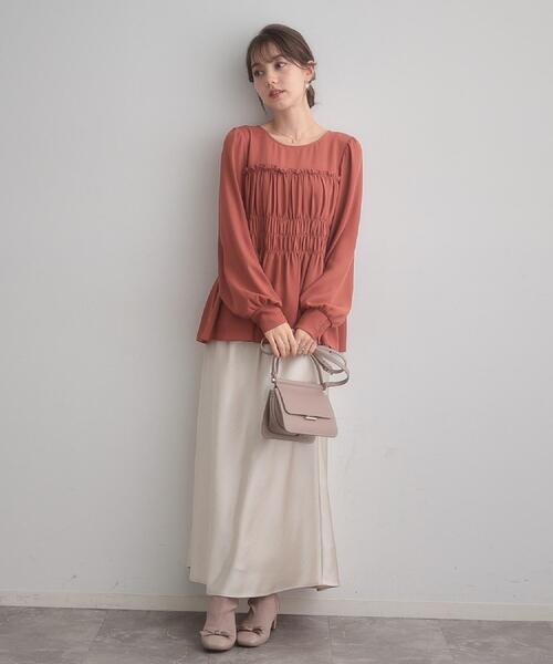 couture brooch（クチュールブローチ）の「【マシンウォッシャブル・きれいめ・通勤】シャーリングチュニックブラウス（シャツ/ブラウス・レディース・レンガ/ブラック/ナチュラル・36/38/40/42）」の21枚目の写真