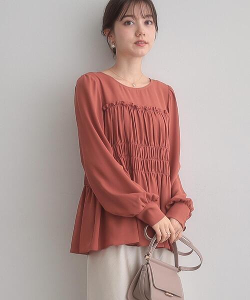 couture brooch（クチュールブローチ）の「【マシンウォッシャブル・きれいめ・通勤】シャーリングチュニックブラウス（シャツ/ブラウス・レディース・レンガ/ブラック/ナチュラル・36/38/40/42）」の19枚目の写真