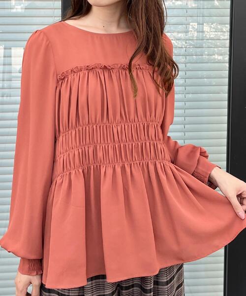 couture brooch（クチュールブローチ）の「【マシンウォッシャブル・きれいめ・通勤】シャーリングチュニックブラウス（シャツ/ブラウス・レディース・レンガ/ブラック/ナチュラル・36/38/40/42）」の15枚目の写真