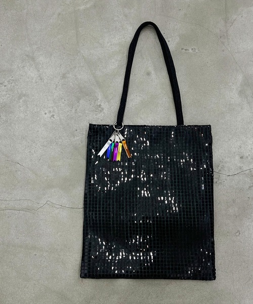 COMMON WARE（コモンウェアー）の「EM:cheek チーク disc tote/ディスコ トート（ショルダーバッグ・レディース・ブルー/シルバー/ゴールド/グリーン/ブラック・FREE）」の21枚目の写真