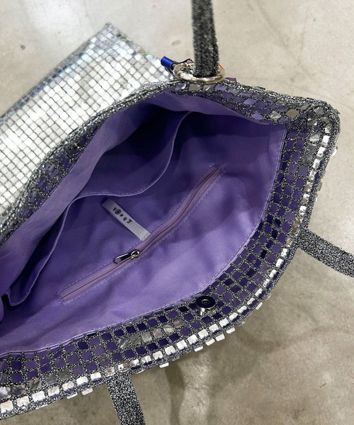 COMMON WARE（コモンウェアー）の「EM:cheek チーク disc tote/ディスコ トート（ショルダーバッグ・レディース・ブルー/シルバー/ゴールド/グリーン/ブラック・FREE）」の16枚目の写真