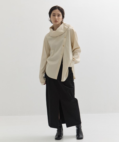 STUDIOUS(ステュディオス)の「【STUDIOUS/ステュディオス】Viscose Wool Big Collar Shirt/ビスコースウールビッグシャツ(シャツ/ブラウス・レディース・ダークブラウン/ブラック/アイボリー・FREE)」の4枚目の写真