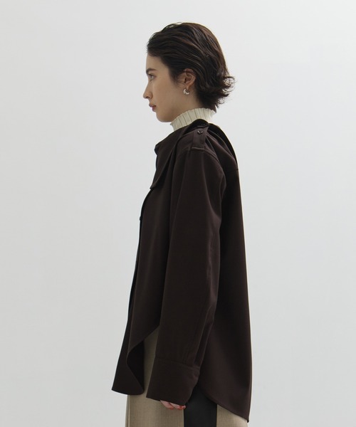 STUDIOUS(ステュディオス)の「【STUDIOUS/ステュディオス】Viscose Wool Big Collar Shirt/ビスコースウールビッグシャツ(シャツ/ブラウス・レディース・ダークブラウン/ブラック/アイボリー・FREE)」の11枚目の写真