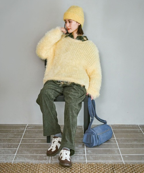 LAKOLE(ラコレ)の「シャギーニットプルオーバー / 591249(ニット/セーター・レディース・アイボリー/グレー/テラコッタ/ネイビー/イエロー・FREE)」の20枚目の写真