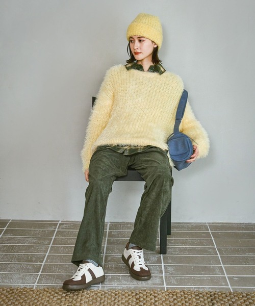 LAKOLE(ラコレ)の「シャギーニットプルオーバー / 591249(ニット/セーター・レディース・アイボリー/グレー/テラコッタ/ネイビー/イエロー・FREE)」の21枚目の写真