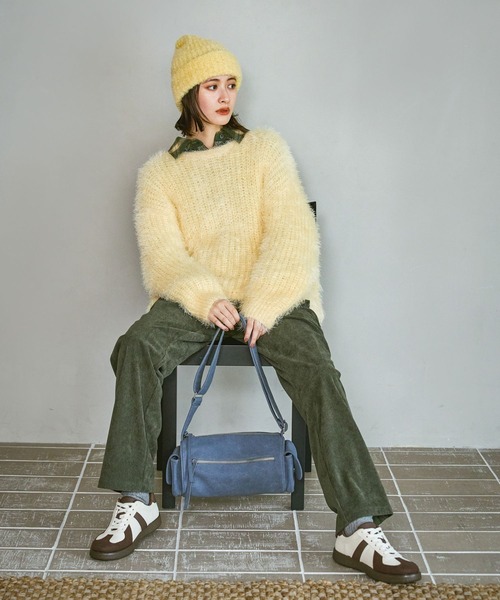 LAKOLE(ラコレ)の「シャギーニットプルオーバー / 591249(ニット/セーター・レディース・アイボリー/グレー/テラコッタ/ネイビー/イエロー・FREE)」の22枚目の写真