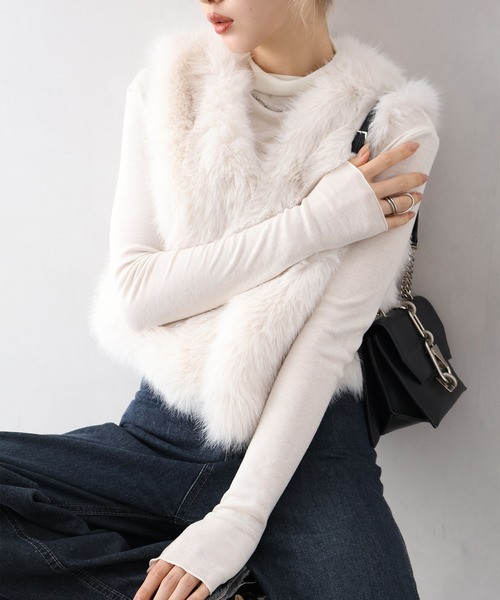 SpRay（スプレイ）の「エコファーショートベスト（ベスト・レディース・アイボリー/グレー/ブラック/グレイッシュベージュ・FREE）」の20枚目の写真