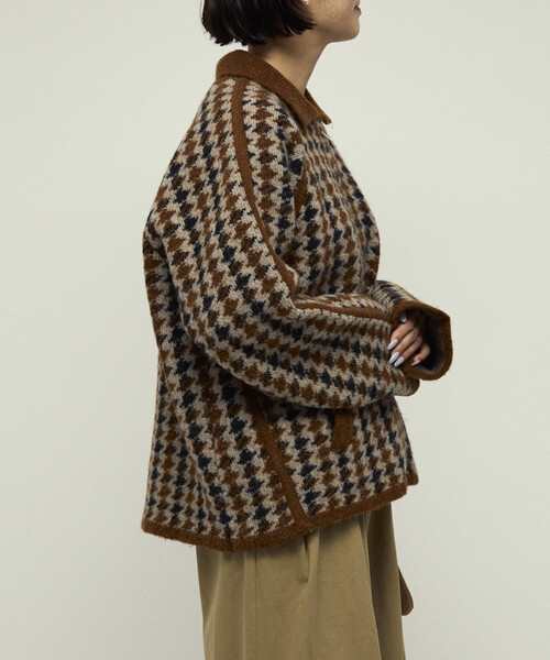 Firsthand（ファーストハンド）の「Firsthand/ファーストハンド ウール混 ガンクラブ チェック ニット ジップ ブルゾン（カーディガン/ボレロ・レディース・ブラウン/グレー・FREE）」の3枚目の写真