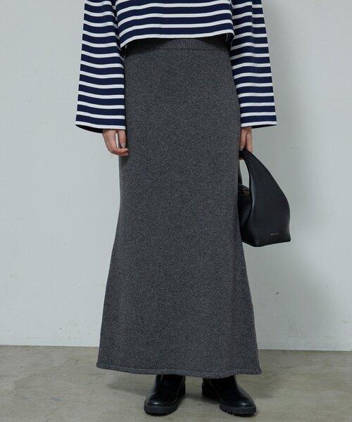 GALLARDAGALANTE(ガリャルダガランテ)の「【セットアップ対応】【手洗い可】メリノウールニットスカート(スカート・レディース・ベージュ/チャコールグレー・FREE)」の2枚目の写真