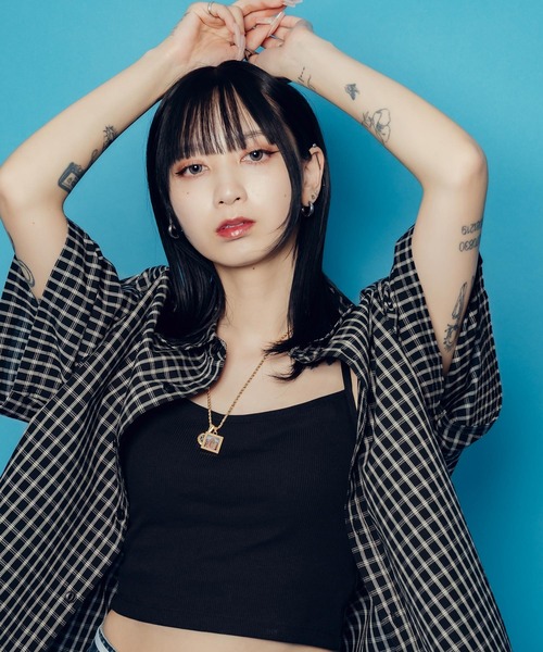 Subciety(サブサエティ)の「Epoxy brass necklace(ネックレス・メンズ・ゴールド・FREE)」の20枚目の写真